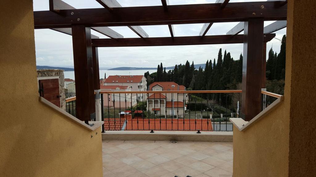Villa Cezar Kaštel Lukšić Exterior foto